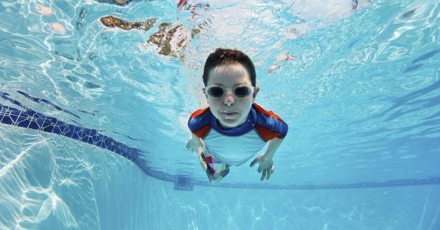 Sports: peldēšana