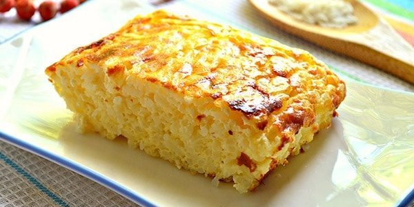 Siers kastrolis recepte: Biezpiena un rīsu kastrolis 