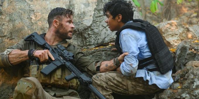 Netflix ir izlaidis darbības filmas "Evakuācija" piekabi ar Krisu Hemsvortu