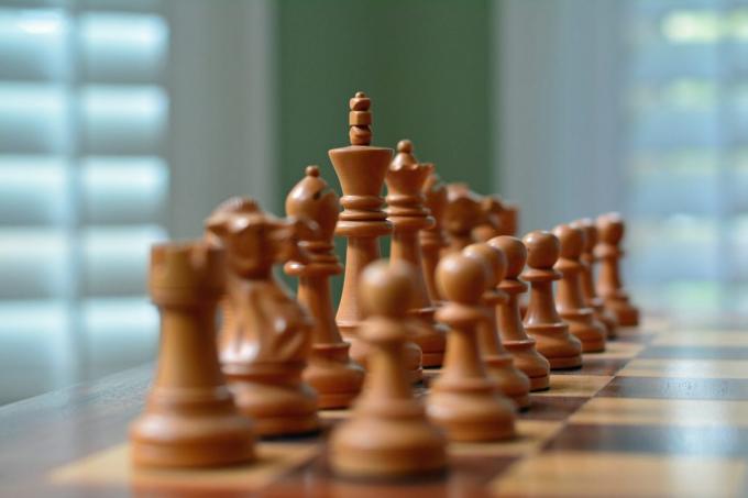Kā iemācīties spēlēt šahu