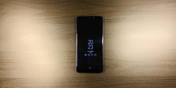 Samsung Galaxy A9: Vienmēr uz displeja