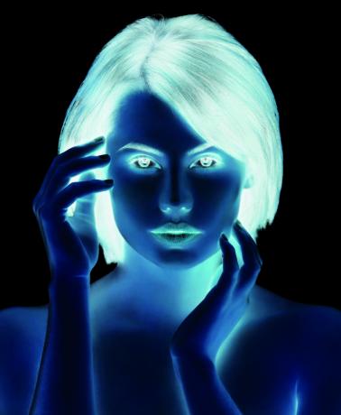 Optiskās ilūzijas. Sievietes seja