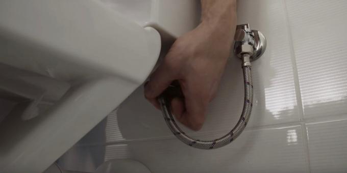 Kā es varu instalēt tualeti: savienojumu ar ūdens piegādi