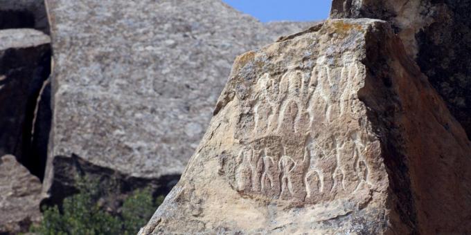 Brīvdienas Azerbaidžānā: petroglyphs