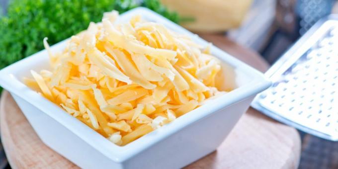 Čebureki ar sieru: vienkārša pildījuma recepte