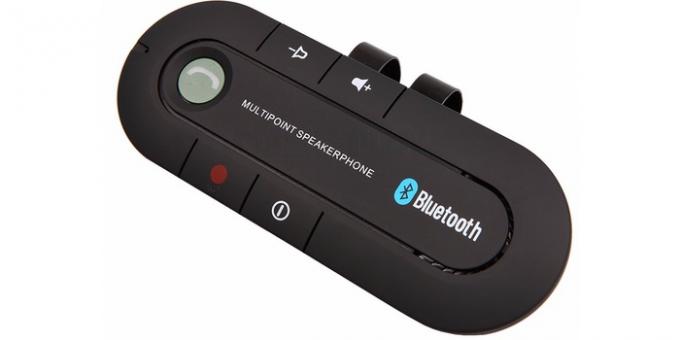 Bluetooth austiņas ar mašīnu