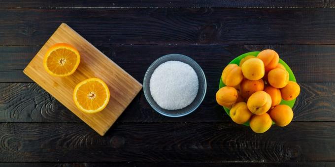 Ļoti vienkārša recepte ievārījumu no aprikozēm un apelsīniem: Sastāvdaļas