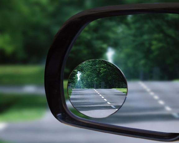 Sīkrīkus auto: spoguli