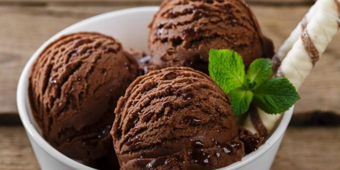 šokolādes saldējums no Džeimijs Olivers