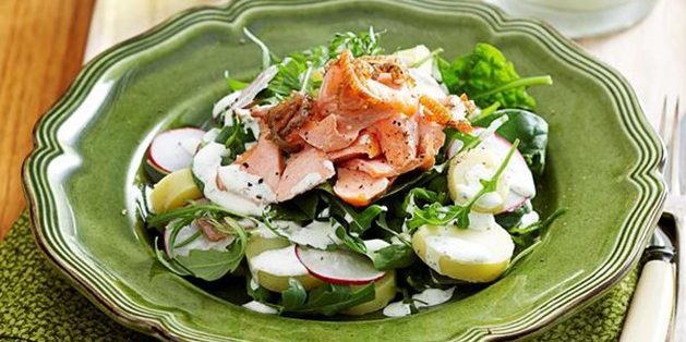 Salāti ar zivīm: Kartupeļu salāti ar forelēm