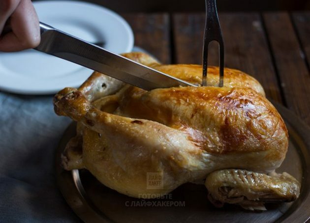 Cepeškrāsns vistas gaļa ar citronu: Ļaujiet vistas gaļai nedaudz nostāvēties pirms sagriešanas