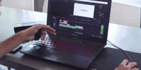 Lieta dienas: Kai - pasaulē pirmais robotu rokas, pārvaldīta dators ar žestiem