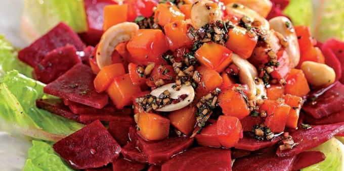 Ēdieni no rāceņu: salāti ar rāceņiem, bietēm un rieksti