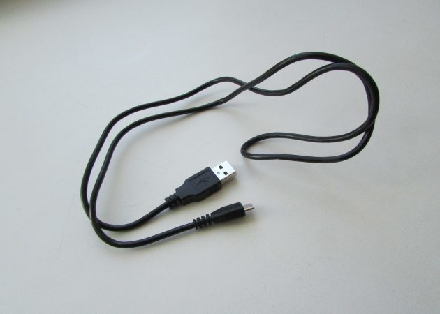micro-USB Alcatel kabelis