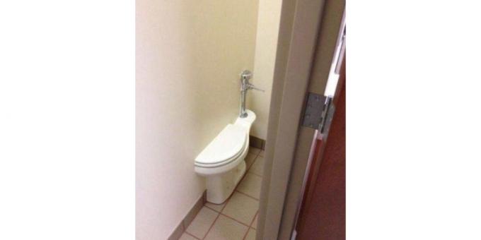 siena uz tualeti
