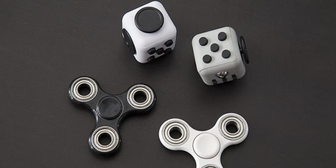 Nervozēt Cube un nervozēt Spinner