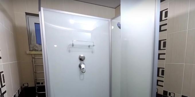 Pašu dušas kabīnes uzstādīšana: uzstādiet centrālā paneļa aparatūru